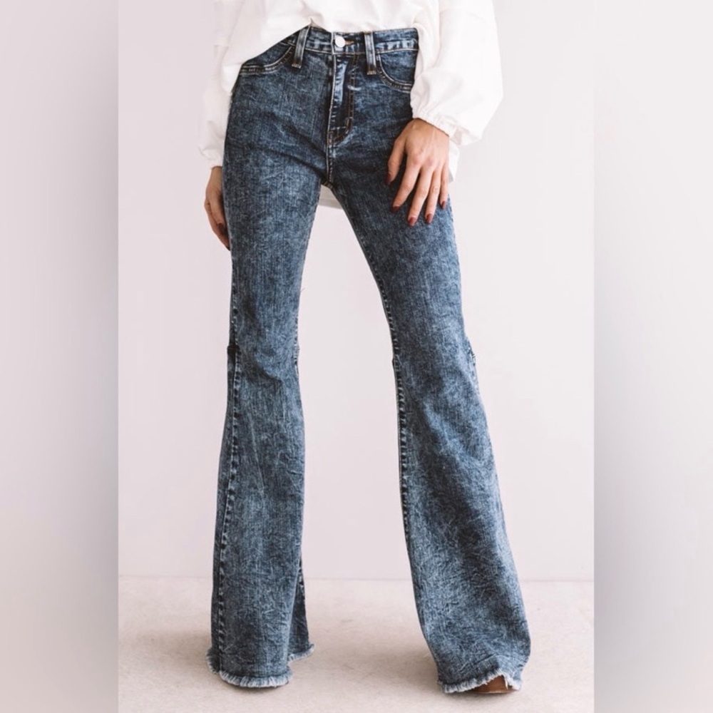 Judy Blue Acid Wash High-Rise Flare Jeans - Blue